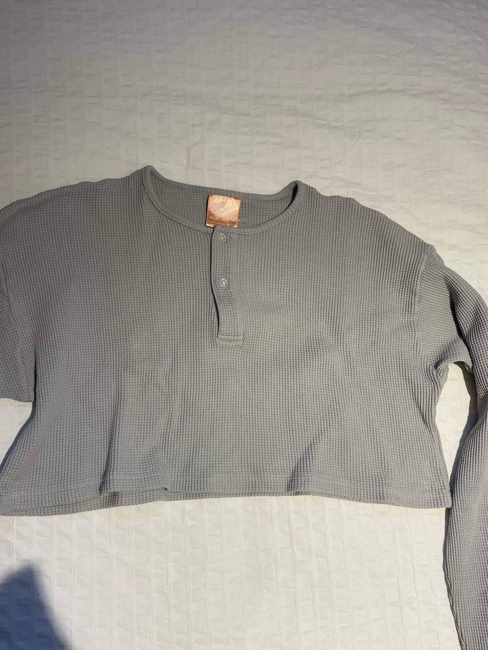 Girl Crush Waffle Knit Long Sleeve Crop Top in Light Gray Size Small